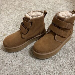 Ugg Neumel boots